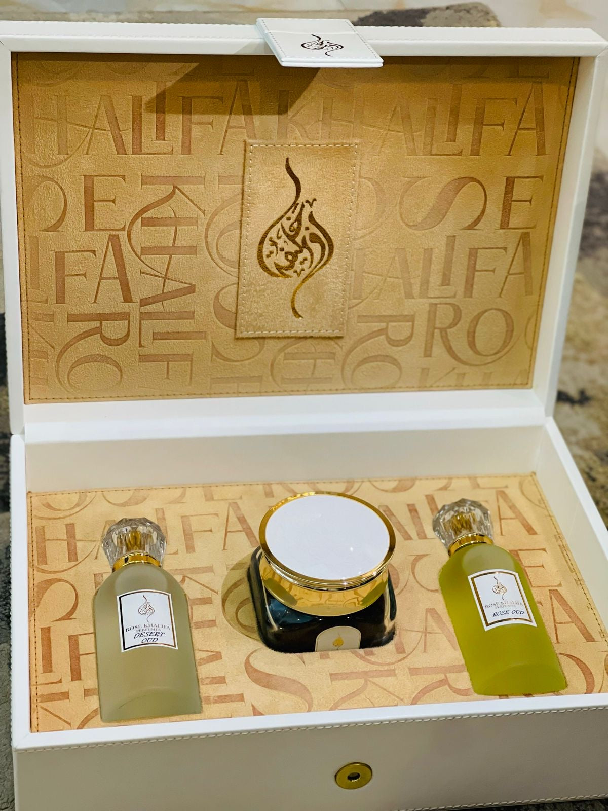بوكس عطرين و دخون