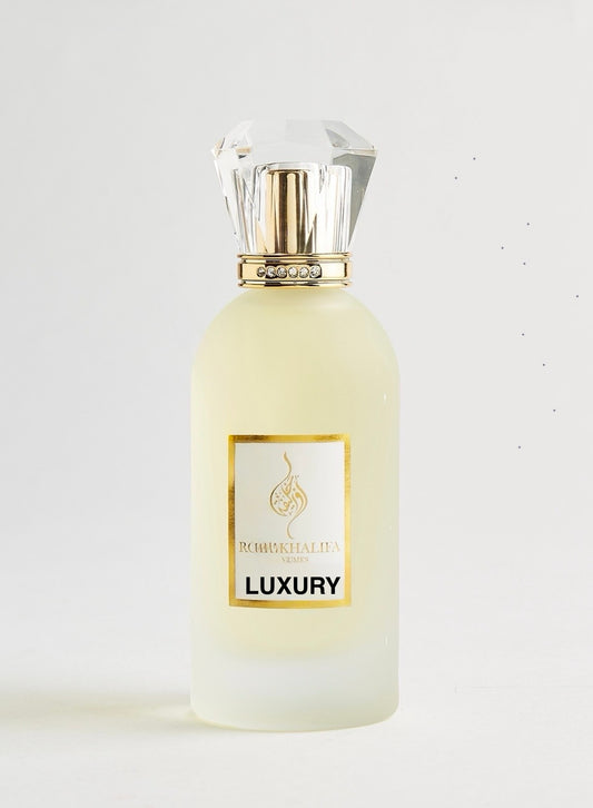 LUXURY/
